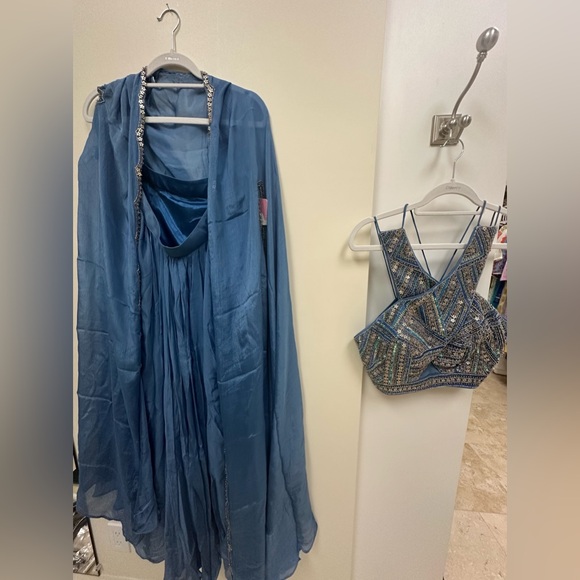 Beautiful dhoti skirt set with jacket - Picture 6 of 7